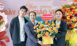 Chào mừng ngày Phụ nữ Việt Nam 20/10/2024
